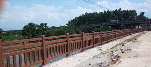 <strong>水泥欄桿木紋漆怎么報(bào)價(jià)？</strong>